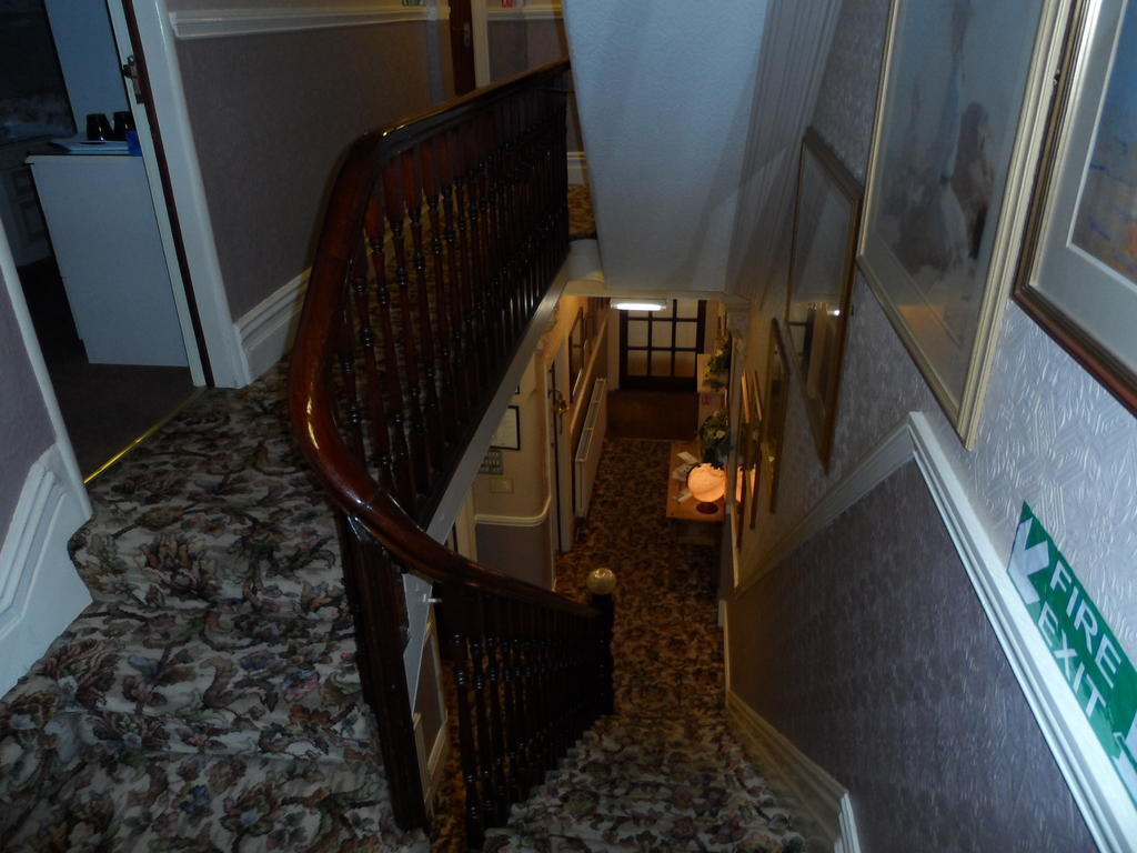 Fairhaven Hotel - 46 Palatine Road Blackpool Eksteriør billede